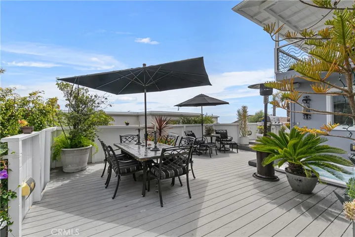 1094 Noria Street, Laguna Beach, California 92651