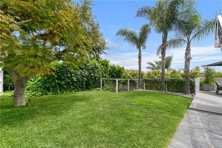 1094 Noria Street, Laguna Beach, California 92651