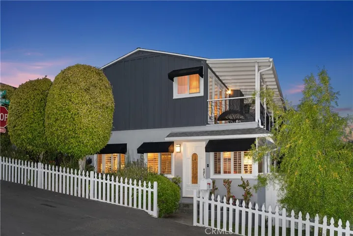 1094 Noria Street, Laguna Beach, California 92651