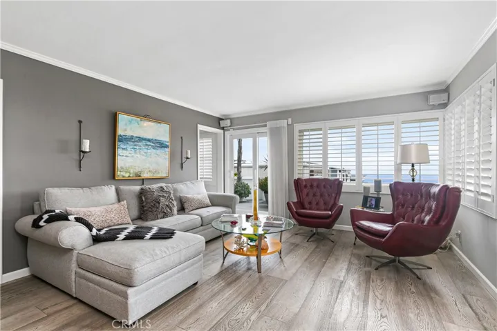 1094 Noria Street, Laguna Beach, California 92651