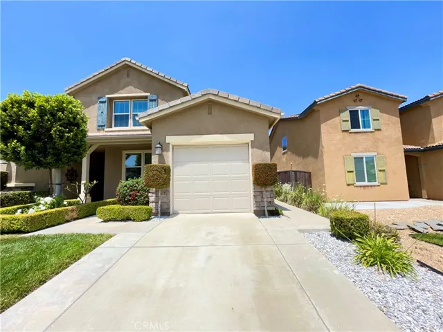 4049 Running Oak Lane 2, San Bernardino, California 92407