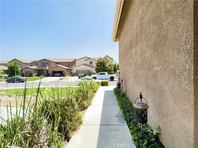 4049 Running Oak Lane 2, San Bernardino, California 92407