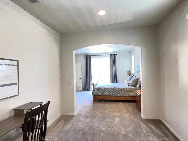 4049 Running Oak Lane 2, San Bernardino, California 92407