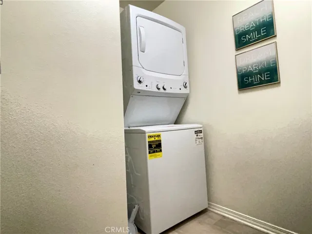 4049 Running Oak Lane 2, San Bernardino, California 92407