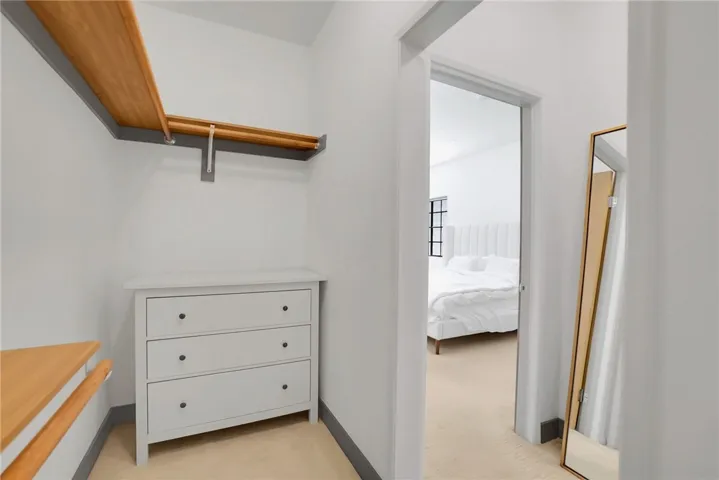 13331 Moorpark Street 333, Sherman Oaks, California 91423