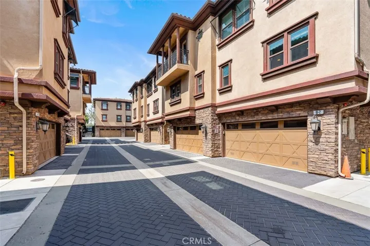 Arbor Rose gated community