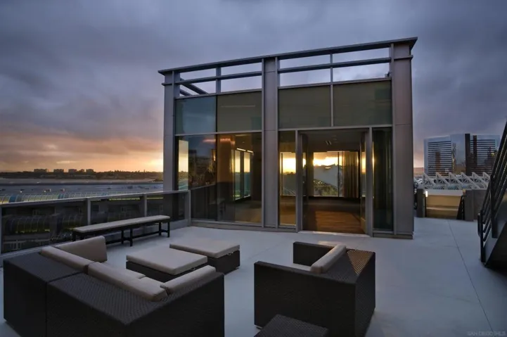 207 5th Ave. 724, San Diego, California 92101
