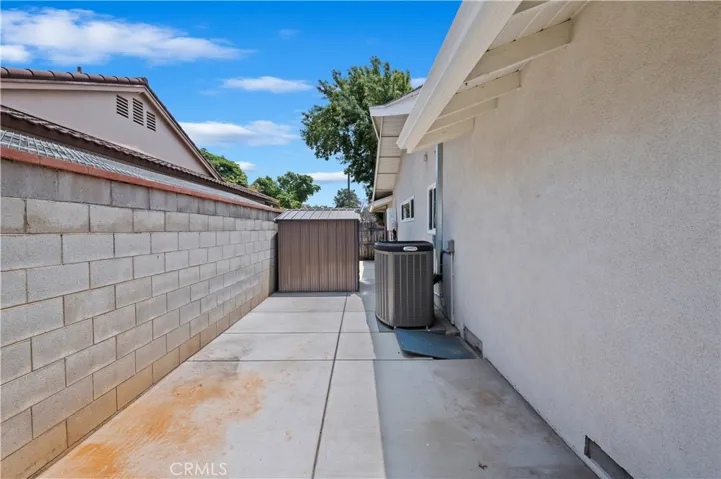 5445 Pinehurst Drive, Riverside, California 92504