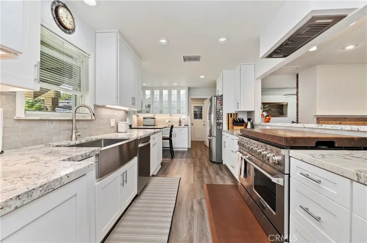 5445 Pinehurst Drive, Riverside, California 92504