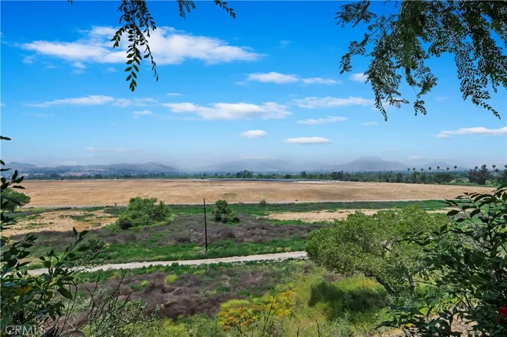 5445 Pinehurst Drive, Riverside, California 92504