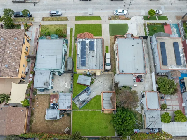 6727 7th Avenue, Los Angeles, California 90043