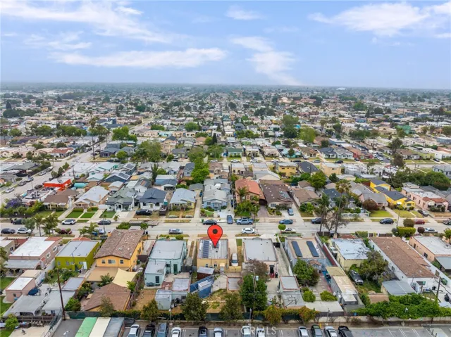 6727 7th Avenue, Los Angeles, California 90043