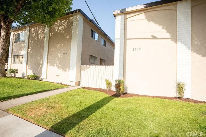 1699 N Arrowhead Avenue, San Bernardino, California 92405