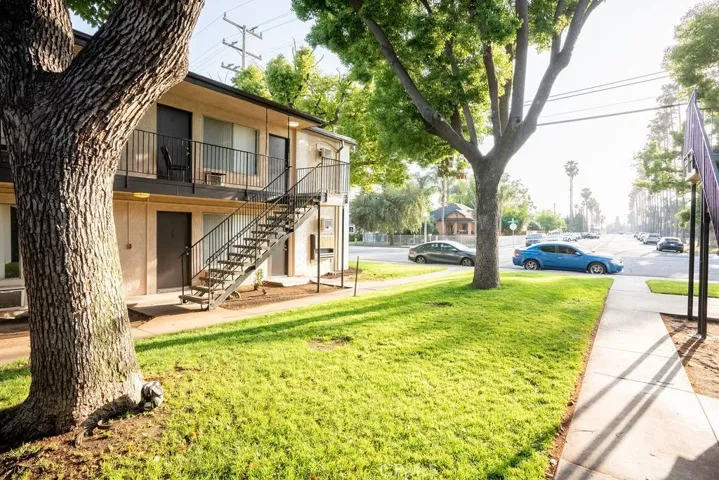 1699 N Arrowhead Avenue, San Bernardino, California 92405
