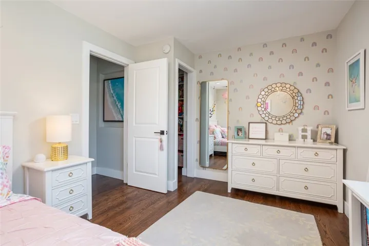 345 La Jolla Drive, Newport Beach, California 92663