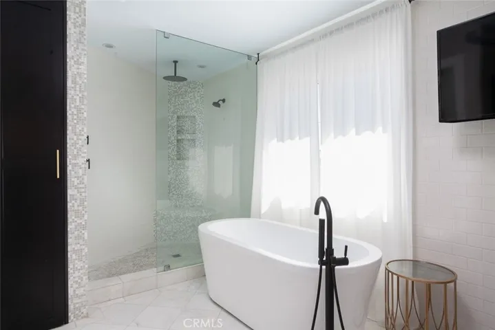 345 La Jolla Drive, Newport Beach, California 92663