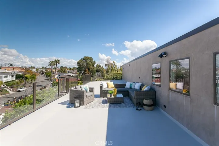 345 La Jolla Drive, Newport Beach, California 92663