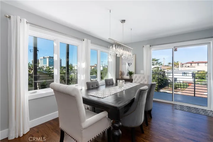 345 La Jolla Drive, Newport Beach, California 92663