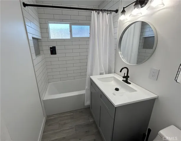 7548 Valley View Street, Buena Park, California 90620