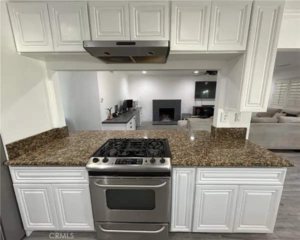 7548 Valley View Street, Buena Park, California 90620