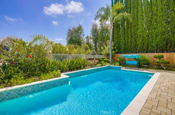 24572 Ladera Drive, Mission Viejo, California 92691
