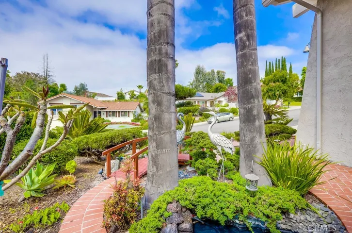 24572 Ladera Drive, Mission Viejo, California 92691