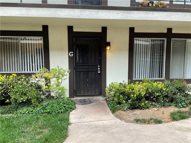 Front Door Unit G 
Downstairs Condo