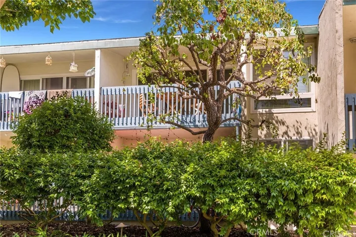 818 Camino Real 207, Redondo Beach, California 90277