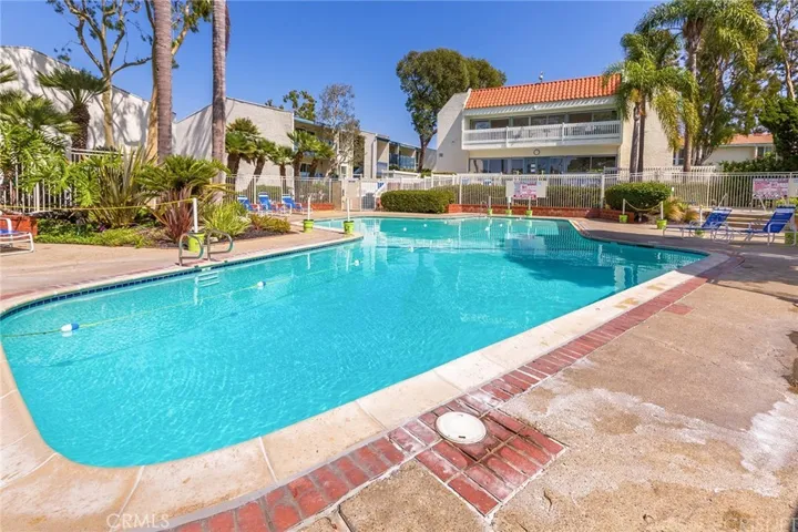 818 Camino Real 207, Redondo Beach, California 90277