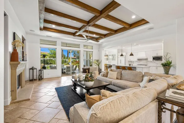 8.1-49-web-or-mls-2H8A6759