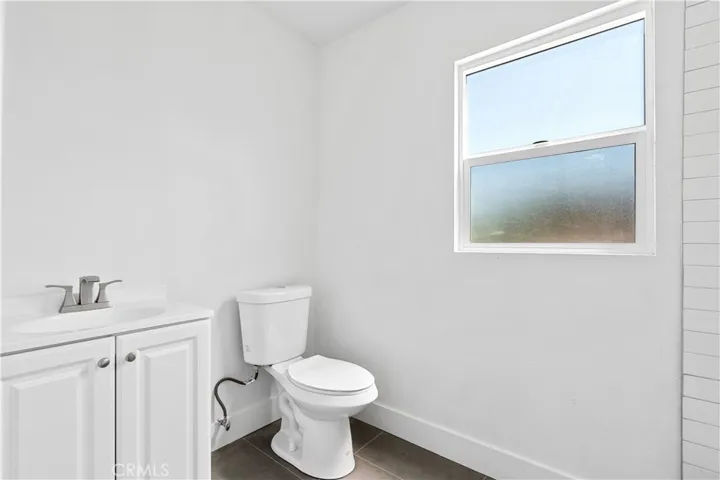2240 6th Street Back House, La Verne, California 91750