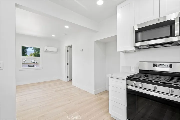 2240 6th Street Back House, La Verne, California 91750