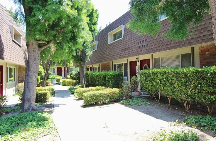 3733 N Harbor Boulevard 74, Fullerton, California 92835