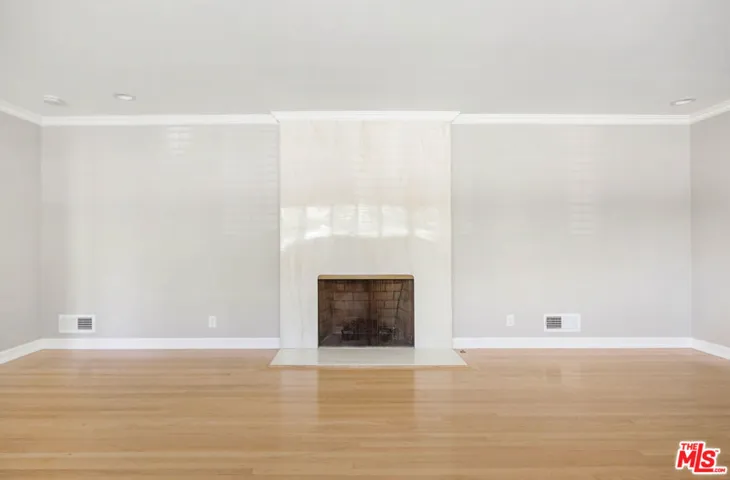 1535 Glenmont Drive, Glendale, California 91207