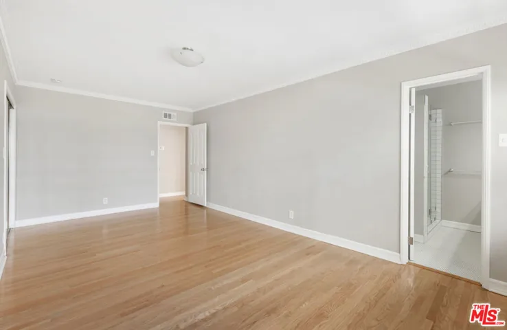 1535 Glenmont Drive, Glendale, California 91207