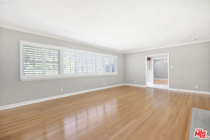 1535 Glenmont Drive, Glendale, California 91207