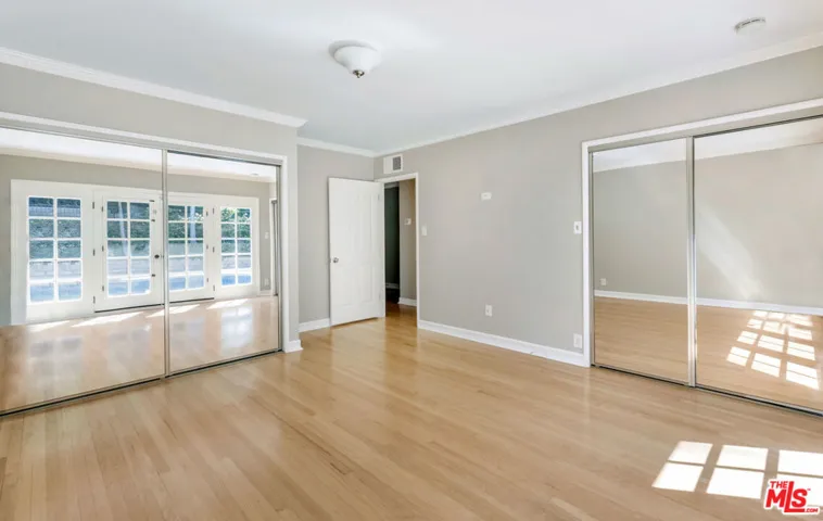 1535 Glenmont Drive, Glendale, California 91207