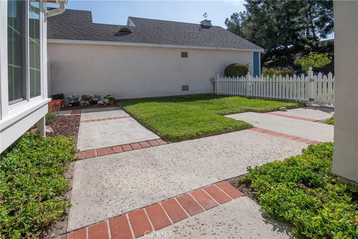 27822 Holly Oak Lane, Mission Viejo, California 92691