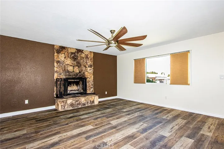 12812 Yellowstone Avenue, Victorville, California 92395
