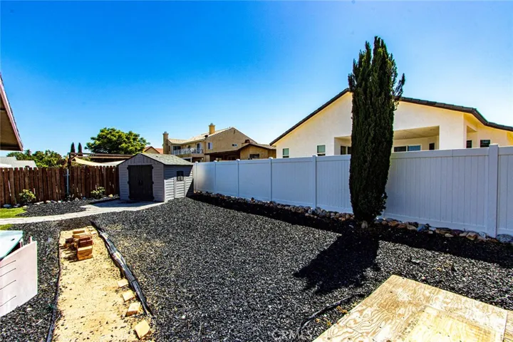 12812 Yellowstone Avenue, Victorville, California 92395