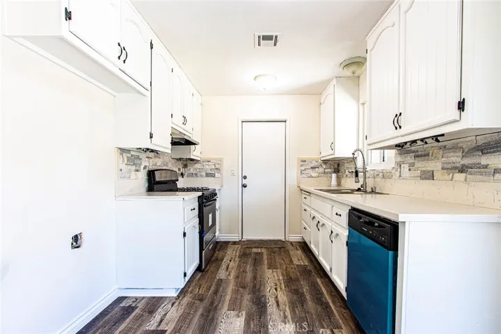 12812 Yellowstone Avenue, Victorville, California 92395