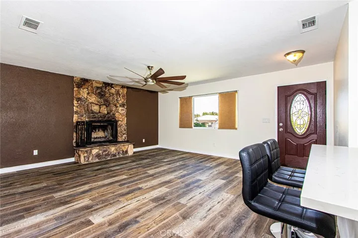 12812 Yellowstone Avenue, Victorville, California 92395