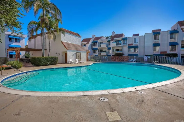 8338 Regents 1-o, San Diego, California 92122