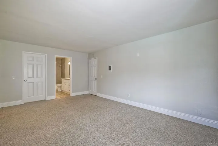 8338 Regents 1-o, San Diego, California 92122
