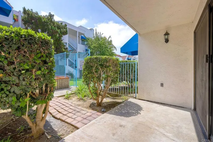 8338 Regents 1-o, San Diego, California 92122