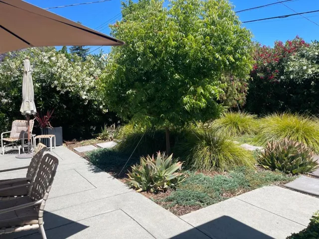 372 Creekside Drive, Palo Alto, California 94306