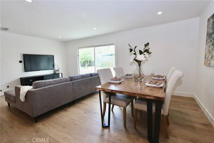 Open Plan Dining Area