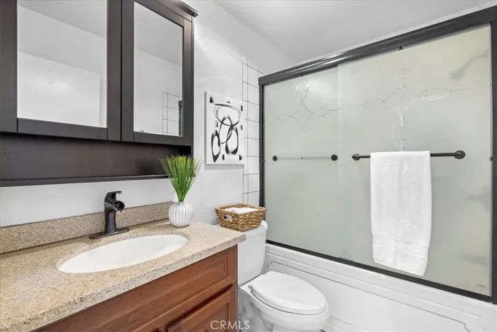832 Coriander #f Drive F, Torrance, California 90502