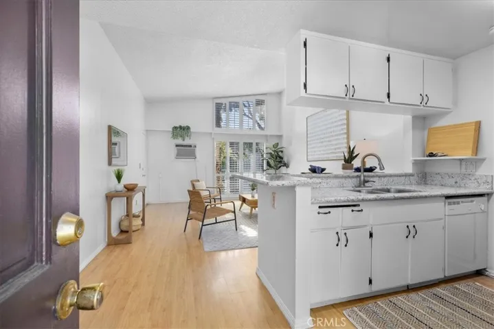 832 Coriander #f Drive F, Torrance, California 90502
