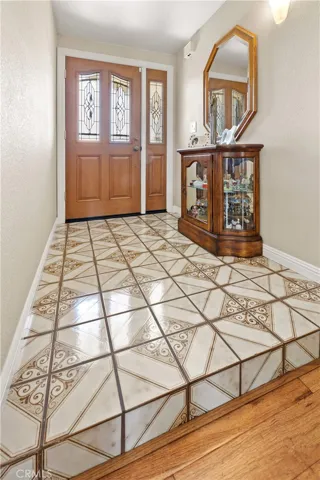 1566 E Ben Franklin Avenue, Tulare, California 93274